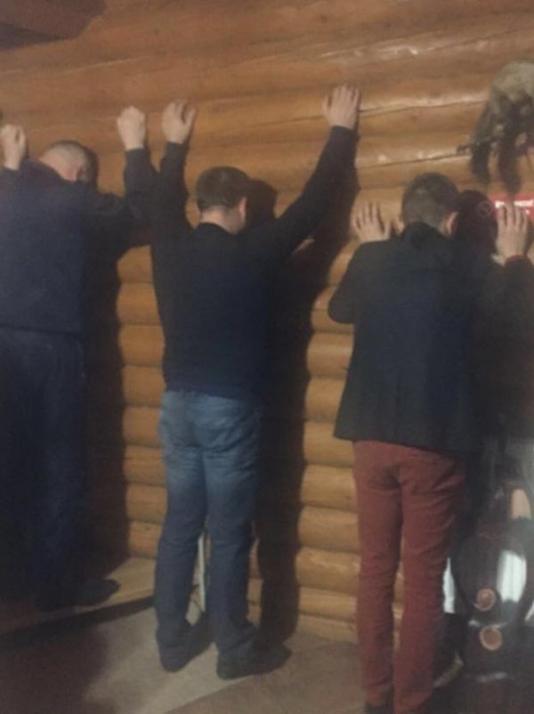 На Львівській митниці затримано зміну митного поста за хабар. ФОТО