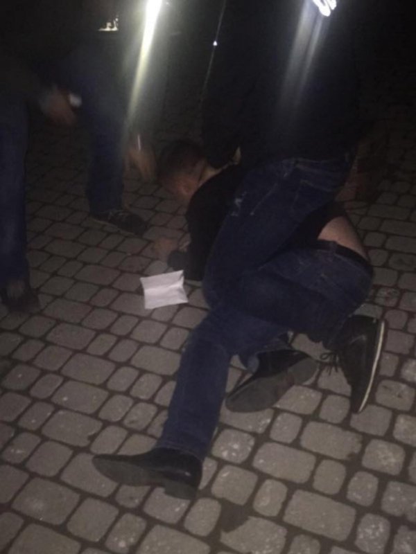 На Львівській митниці затримано зміну митного поста за хабар. ФОТО