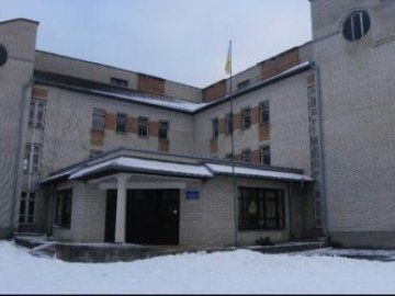 Батьки луцької школи №13 чекають на добудову закладу. ВІДЕО