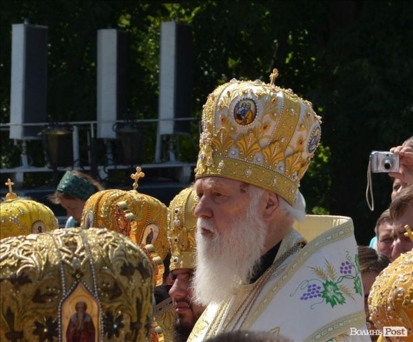 Політика, молитва і шашлик: під Берестечком вшановували річницю битви. ФОТО