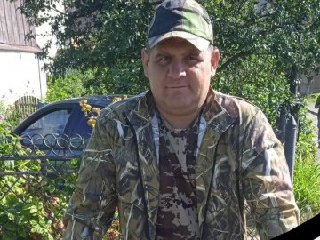 У громаді на Волині — триденна жалоба за загиблим на війні Іваном Самусіком