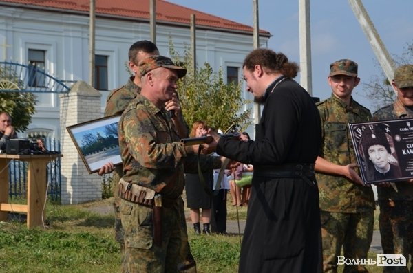 На Волині козаки і монахи допомагали воякам. ФОТО