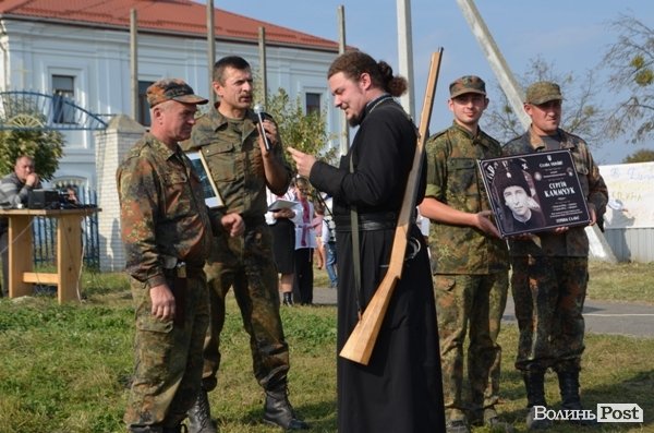 На Волині козаки і монахи допомагали воякам. ФОТО