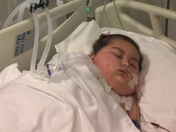 Розповіли, що в онкохворої Настусі Абрамчук зменшилась пухлина