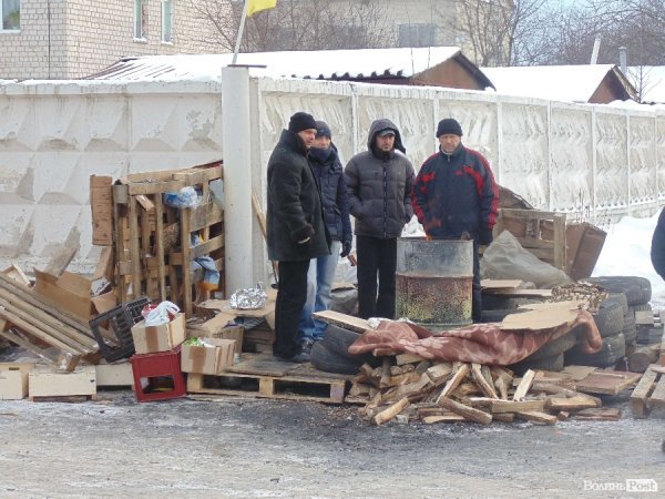 Блокування луцьких ВВ-шників: день шостий. ФОТО