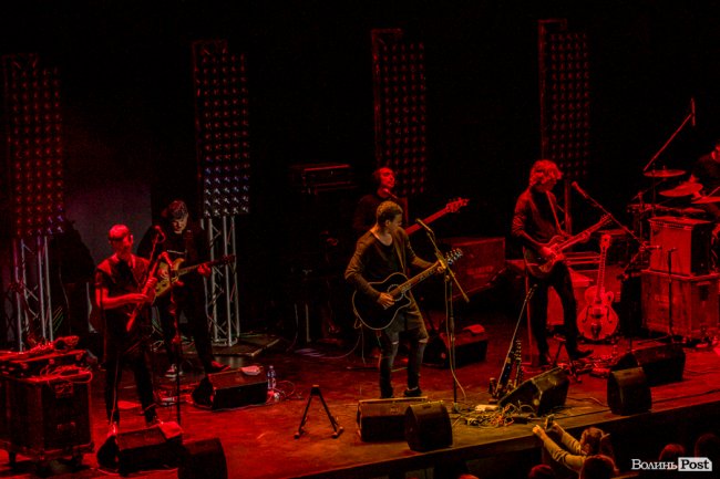 Арсен Мірзоян виступив у луцькому «Промені». ФОТОРЕПОРТАЖ