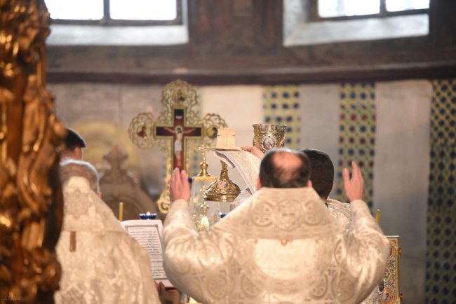 «Все це якесь диво»: священик з Волині опублікував фото з богослужіння у Софії Київській