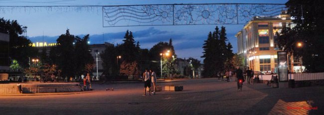 Опублікували чарівні світлини вечірнього Луцька