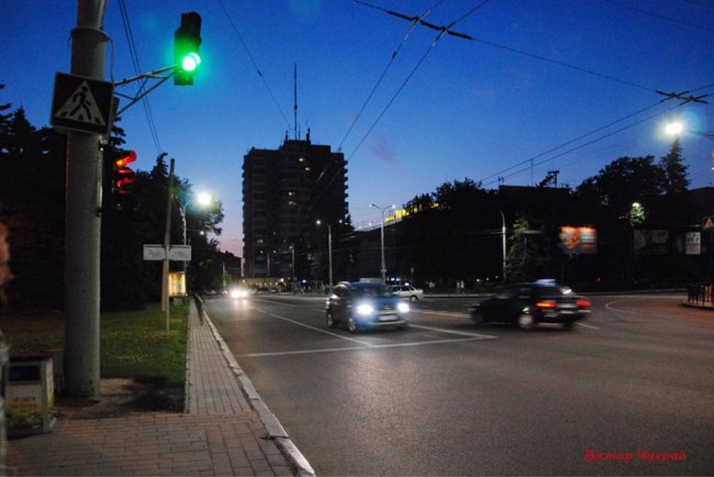 Опублікували чарівні світлини вечірнього Луцька