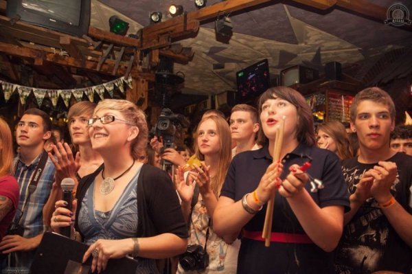 Як луцька рок-школа «знищувала попсу». ФОТО