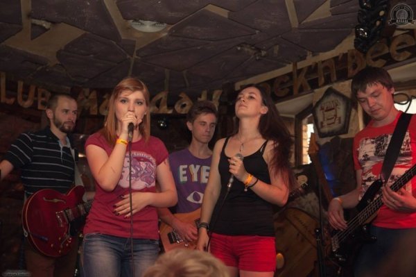 Як луцька рок-школа «знищувала попсу». ФОТО