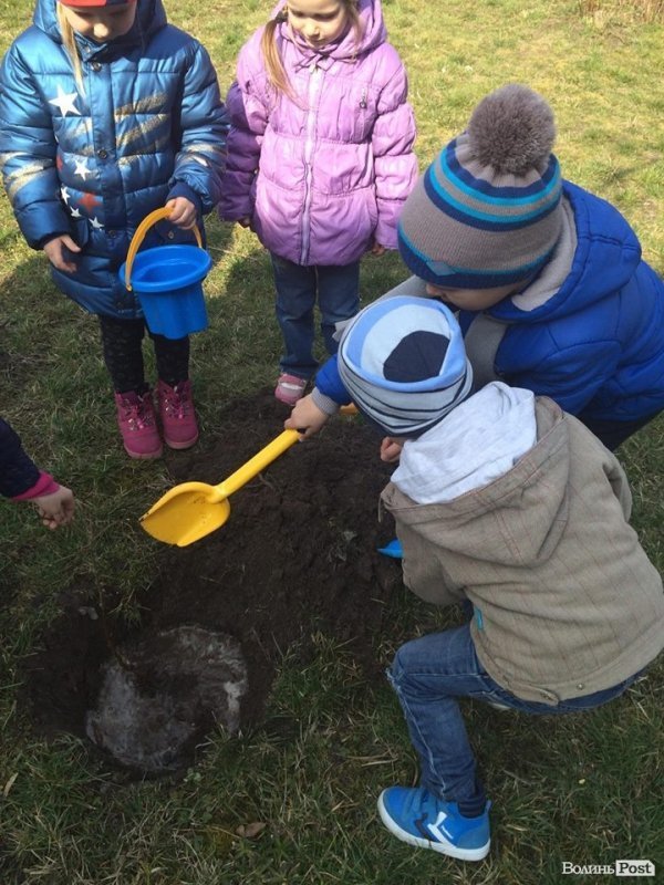 У луцькому дитсадку привчали дітлахів піклуватися про природу змалку. ФОТО. ВІДЕО