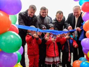 У Крупі відсвяткували відкриття сучасного дитячого садочка. ФОТОРЕПОРТАЖ