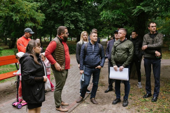 «Ми хочемо зробити цікавіший варіант», – Разумовський будуватиме особливі майданчики в парку за РАЦСом