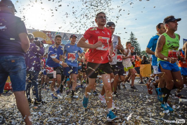 У Луцьку відбувся «Лучеськ півмарафон 2020». ФОТОРЕПОРТАЖ