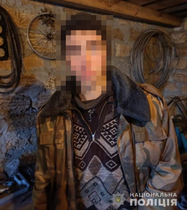 Неповнолітній хлопець обікрав аптеку та школу на Волині. ФОТО