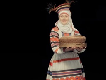 Кибалка та плат: весільна мода на Волині 100 років тому. ВІДЕО