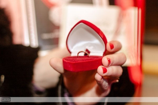 Луцьком їздив «тролейбус кохання». ФОТО