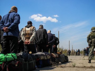 Відбувся 5-ий обмін полоненими: додому їдуть 76 українців