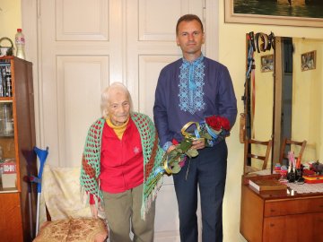 100-річна ветеранка УПА "Леся" розповіла, як рятувала повстанців у волинських лісах