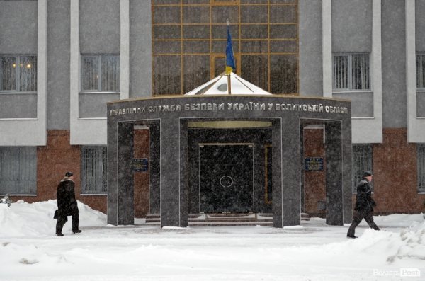 Луцьк знов у снігу. ФОТО