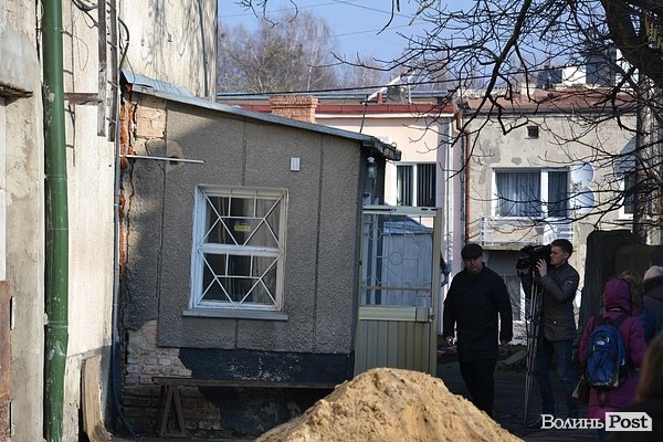 У Луцьку шукають десятки мільйонів на ремонт пам’ятки і обладнання студії. ФОТО