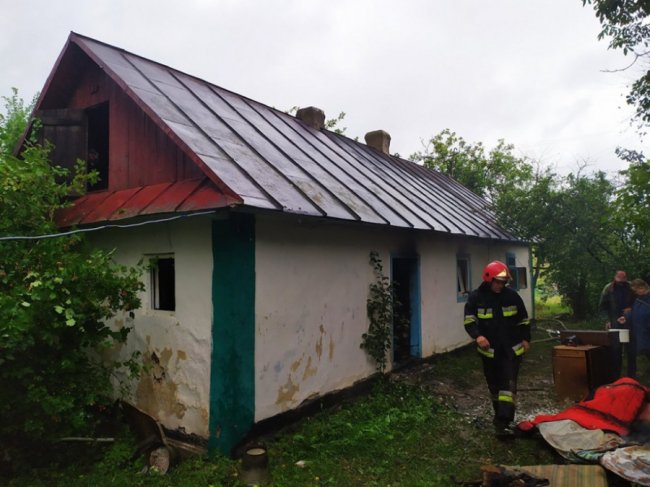 Через коротке замикання у селі на Волині горів будинок
