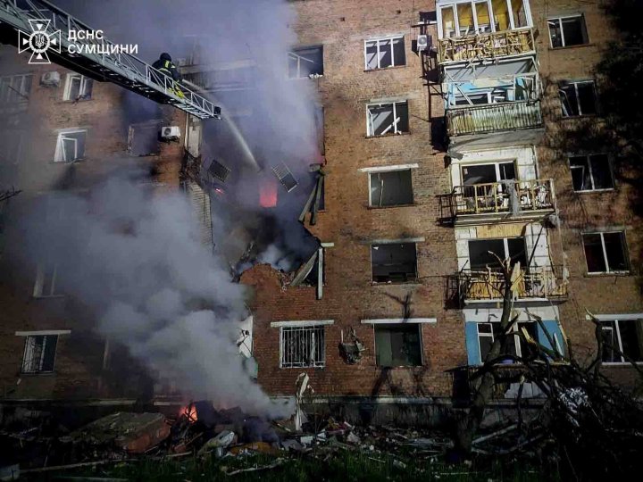 Росіяни вдарили по Конотопу: відомо про 8 поранених