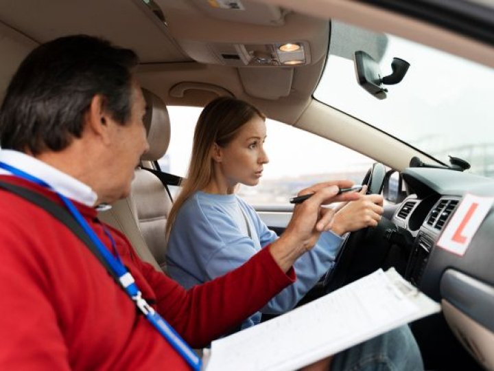 Склали практичний іспит з водіння із першої спроби: скільки таких щасливчиків на Волині