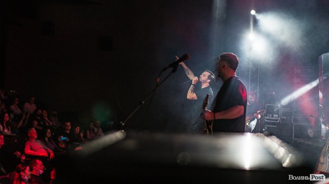 Чуттєва лірика та вибуховий рок: у Луцьку  «відгриміли» два незабутніх концерти гурту «БЕZ ОБМЕЖЕНЬ»