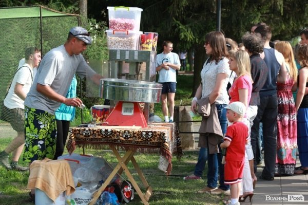 Луцьк і люди: вихідні тривають. ФОТО