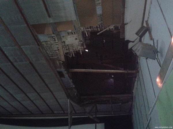 Як ремонтують колишній луцький кінотеатр. ФОТО