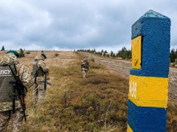 На Житомирщині укріплять кордон з Білоруссю, щоб не допустити вторгнення росіян