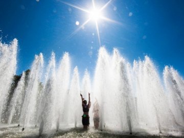 На День Незалежності в Україні буде спекотно і сонячно