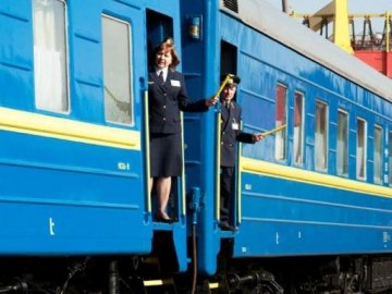 «Укрзалізниця» нагадала пасажирам про перехід на літній час