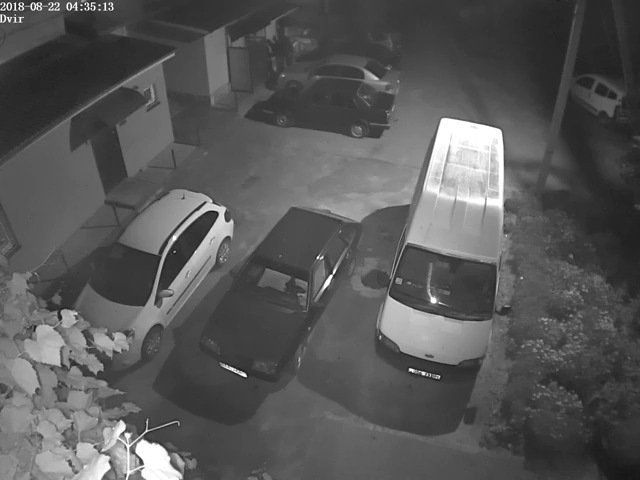 На Волині невідомі ледь не спалили кафе. ФОТО