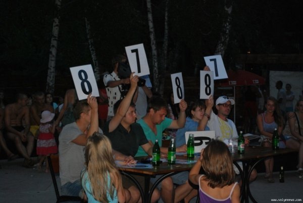 Лучани перемогли на фестивалі гумору в «Хрінниках». ФОТО