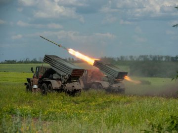Російська артилерія обстрілює Схід: яка ситуація на усіх напрямках