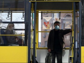 Кабмін розширив перелік обмежень для «червоної» зони карантину