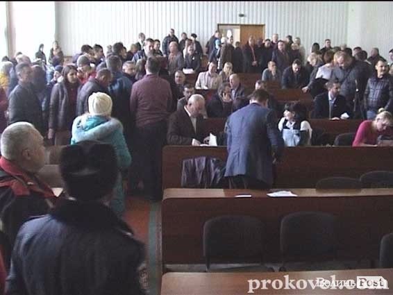 Під час засідання сесії Ковельради побилися депутати. ФОТО (ОНОВЛЕНО)