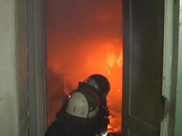 Пожежа у гуртожитку: евакуювали понад півсотні людей