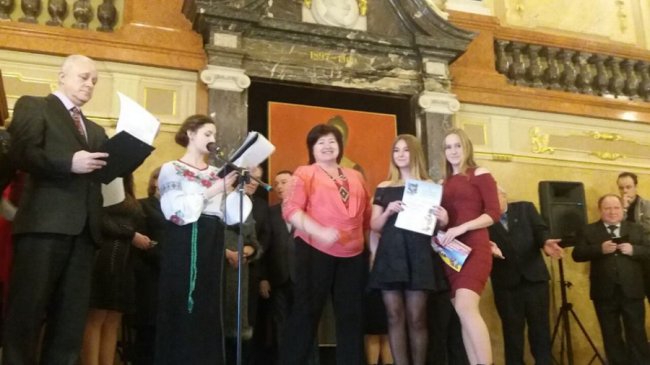 Юних волинянок відзначили на всеукраїнському фестивалі мистецтв