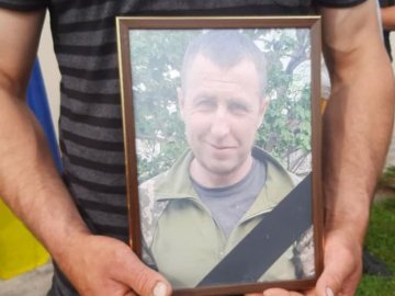 На Волині попрощалися із Героєм Віталієм Кулаковим. ФОТО