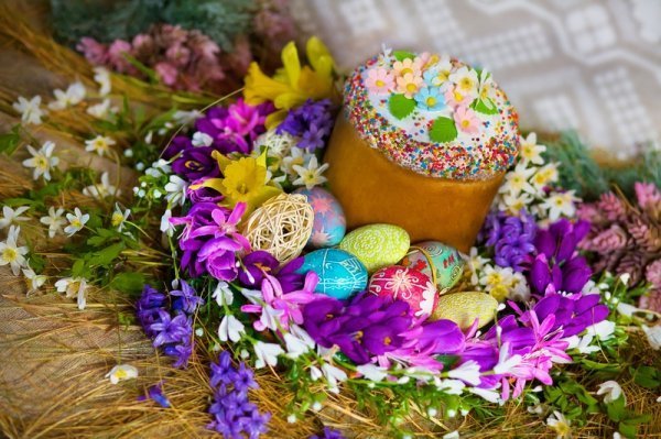 «ТЕРЕМНО ХЛІБ» благословили на виробництво великодніх пасок*