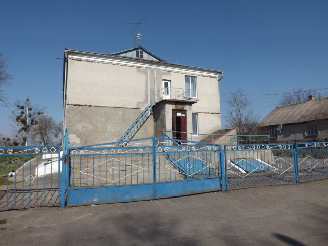 У селі на Волині руйнується школа. ФОТО