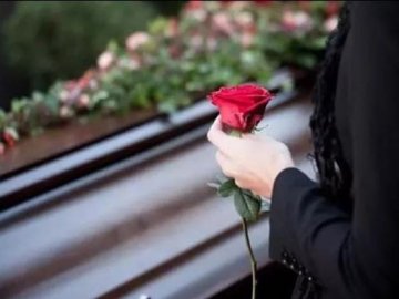 У морзі переплутали покійників - тіла видавали у мішках