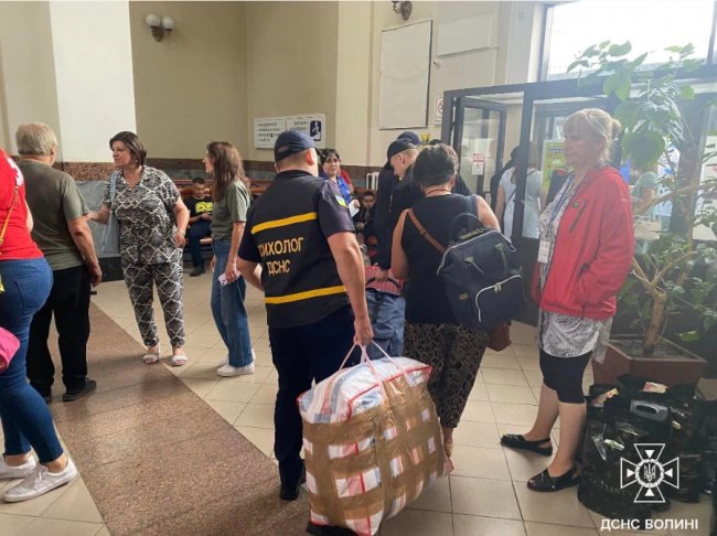 На Волинь прибув евакуаційний потяг з Донеччини. ФОТО