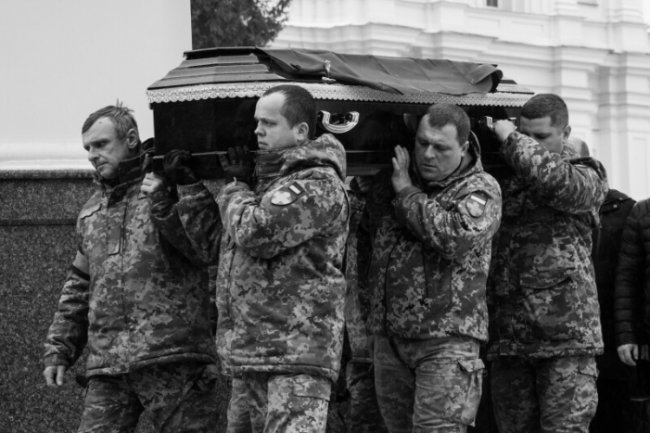 Луцьк у жалобі: провели в останню путь двох Героїв