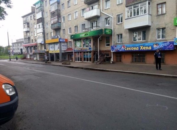 В Рівному перенесли стихійний ринок з історичної частини міста. ФОТО