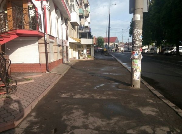 В Рівному перенесли стихійний ринок з історичної частини міста. ФОТО